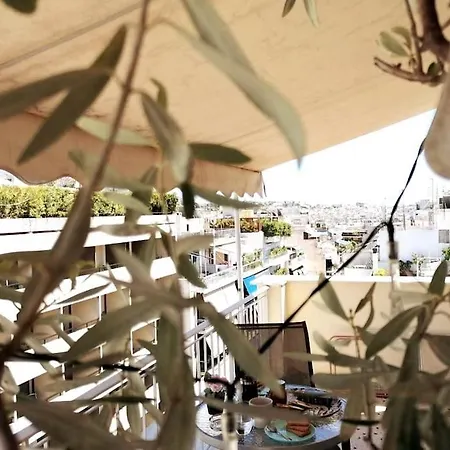 Acropolis Area Flat With Parthenon Views-2