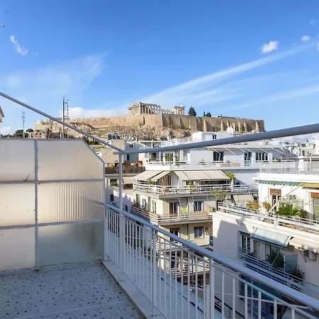 Acropolis Area Flat With Parthenon Views-3